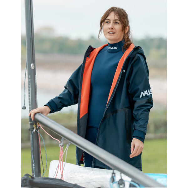 2026 Musto Mens Champ Aqua Hoodie Jacket 82088 - Navy / Cherry Tomato
